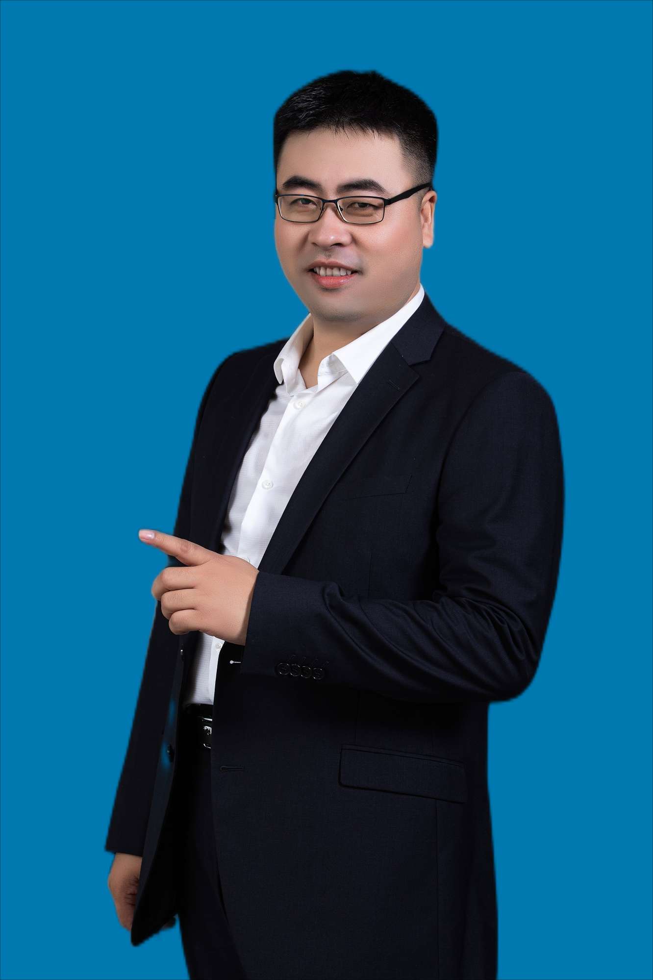 王常华